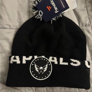 Rare Washington Capitals Fanatics High Stick Cuffed Knit Hat w/ Pom, Black, NWT
